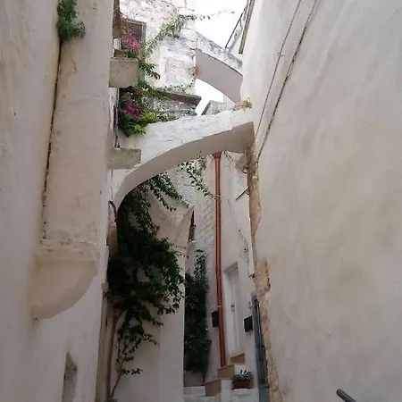 Stunis Buze Feriehus Ostuni